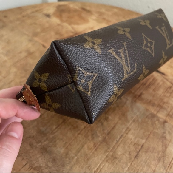 Louis Vuitton Cosmetic Pouch PM Monogram Canvas Travel Pouchette Clutch M47515 - Picture 5 of 12